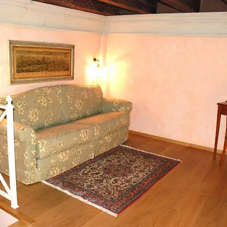 Oda ve Kahvaltı Corte Dei Neri 4*